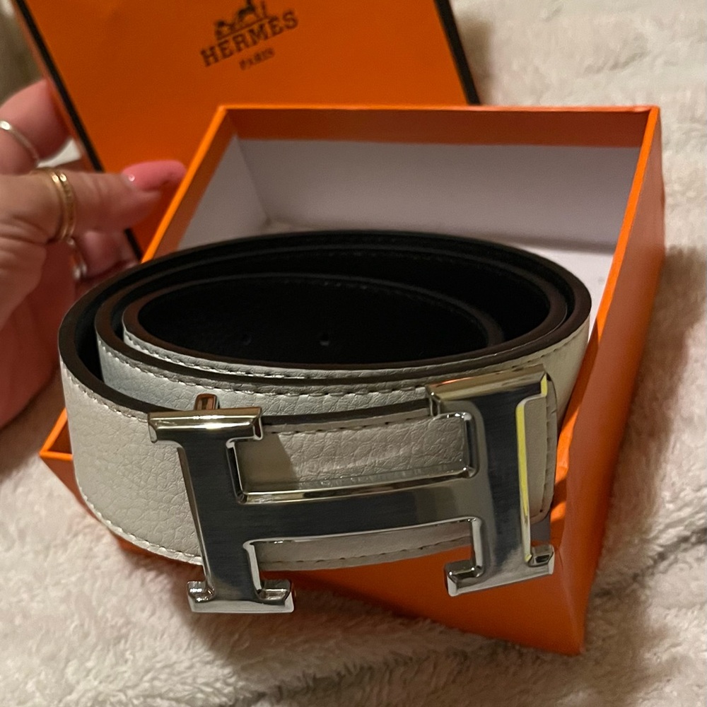 Hermes White belt 40" end to end